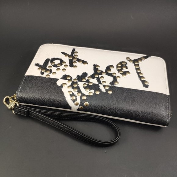 Betsey Johnson Wrist Clutch Wallet - Picture 1 of 8
